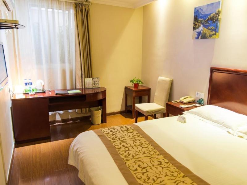 Greentree Inn Jiangsu Taizhou Jingjiang Bus Station Express Hotel Exterior photo